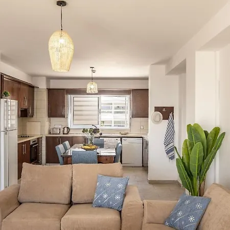 Fig Tree Penthouse 1 Apartment Protaras