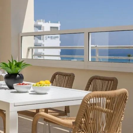 Fig Tree Penthouse 1 Apartment *