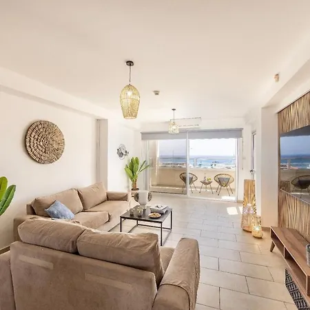 Apartment Fig Tree Penthouse 1 *